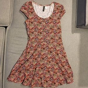 H&M floral cap sleeve dress